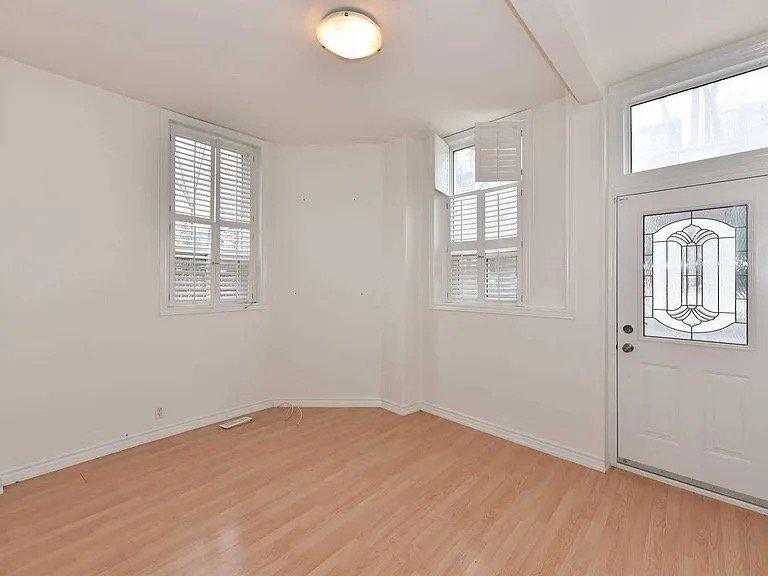 1279 Davenport Road - Photo 13