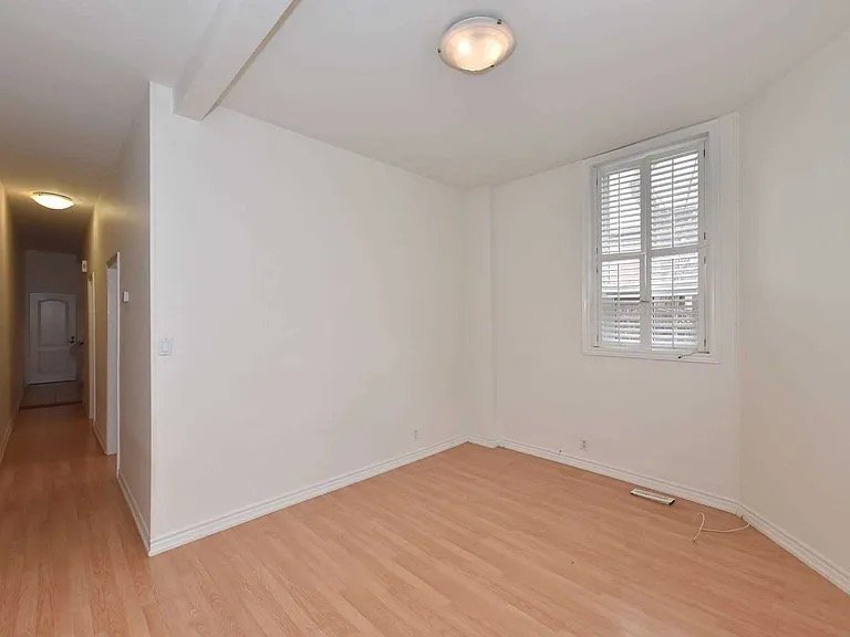 1279 Davenport Road - Photo 6