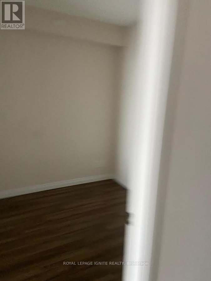 1207 - 2150 LAWRENCE AVENUE E - Photo 4