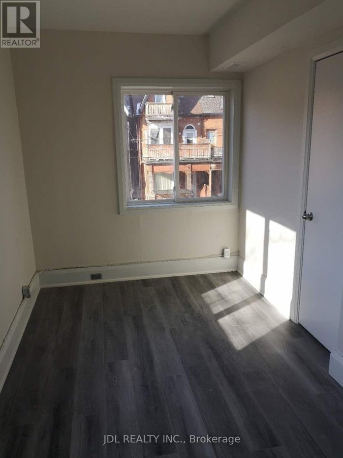5 - 5 SORAUREN AVENUE - Photo 3
