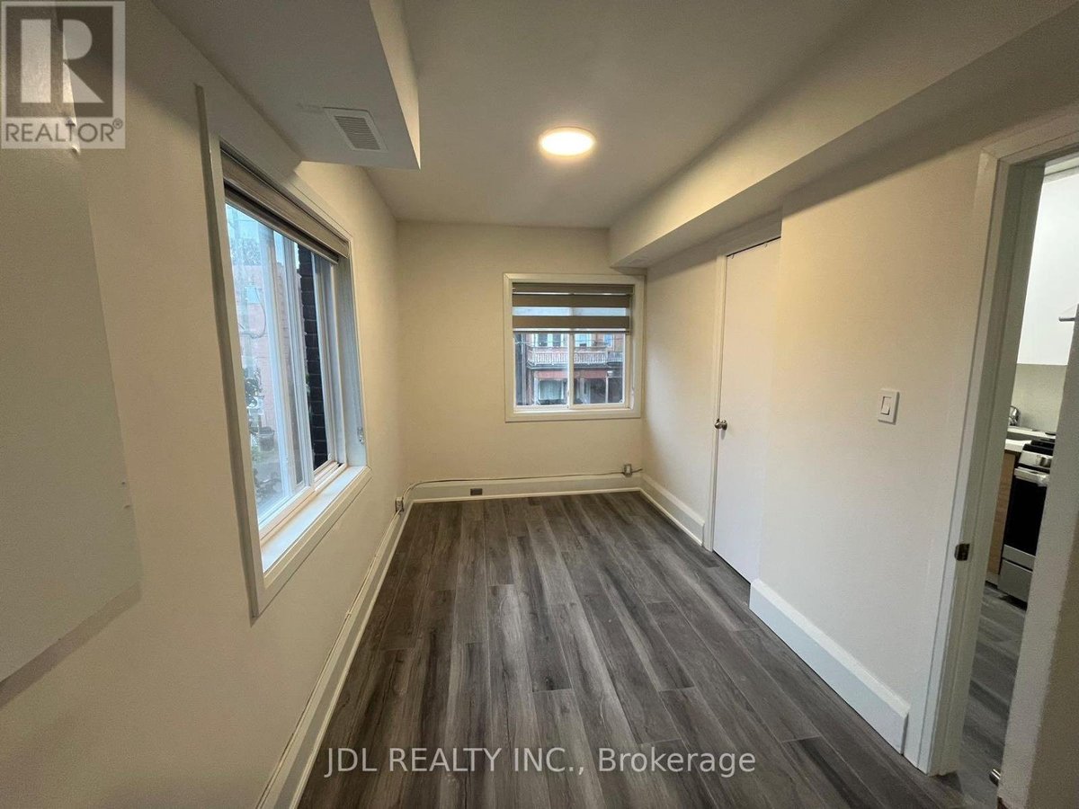 5 - 5 SORAUREN AVENUE - Photo 7