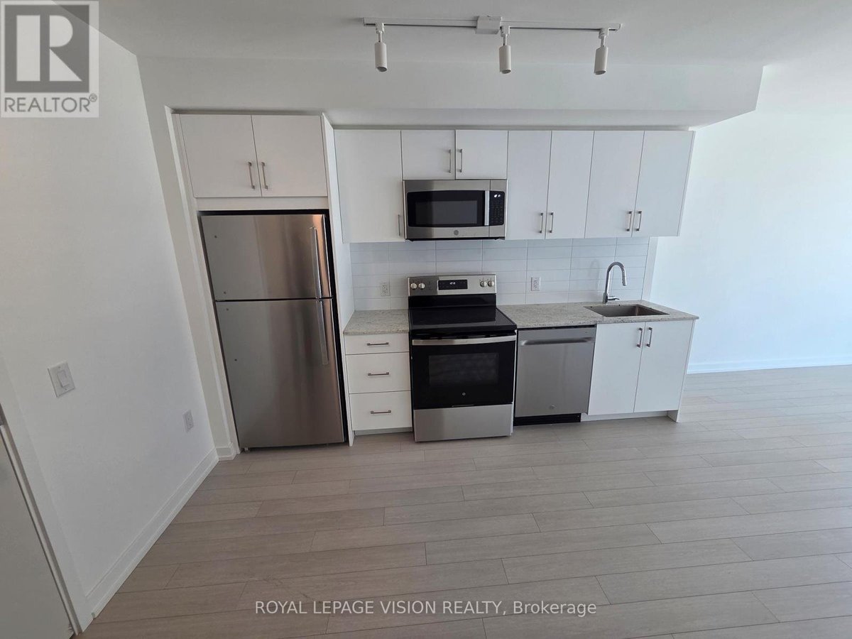 1116 - 4010 EGLINTON AVENUE W - Photo 2
