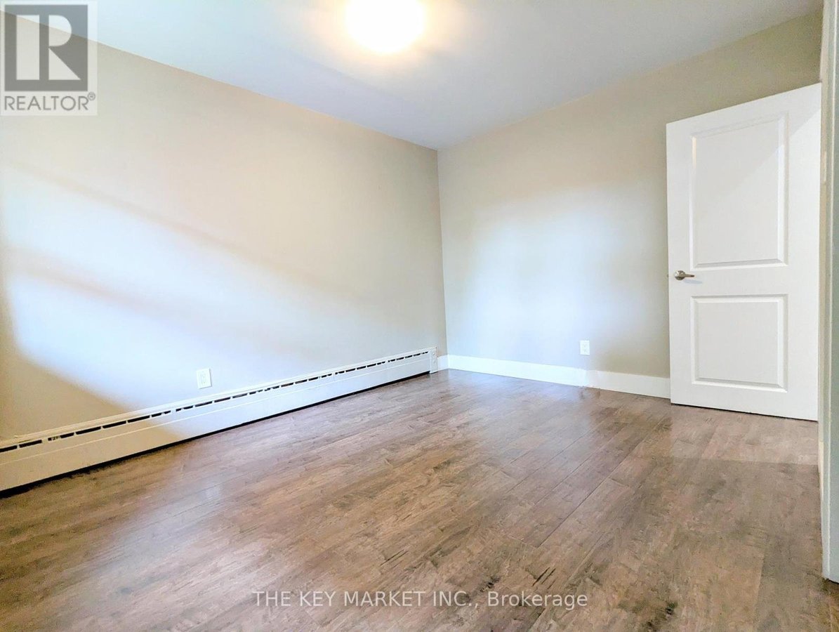 2 - 211 ST CLEMENTS AVENUE - Photo 18