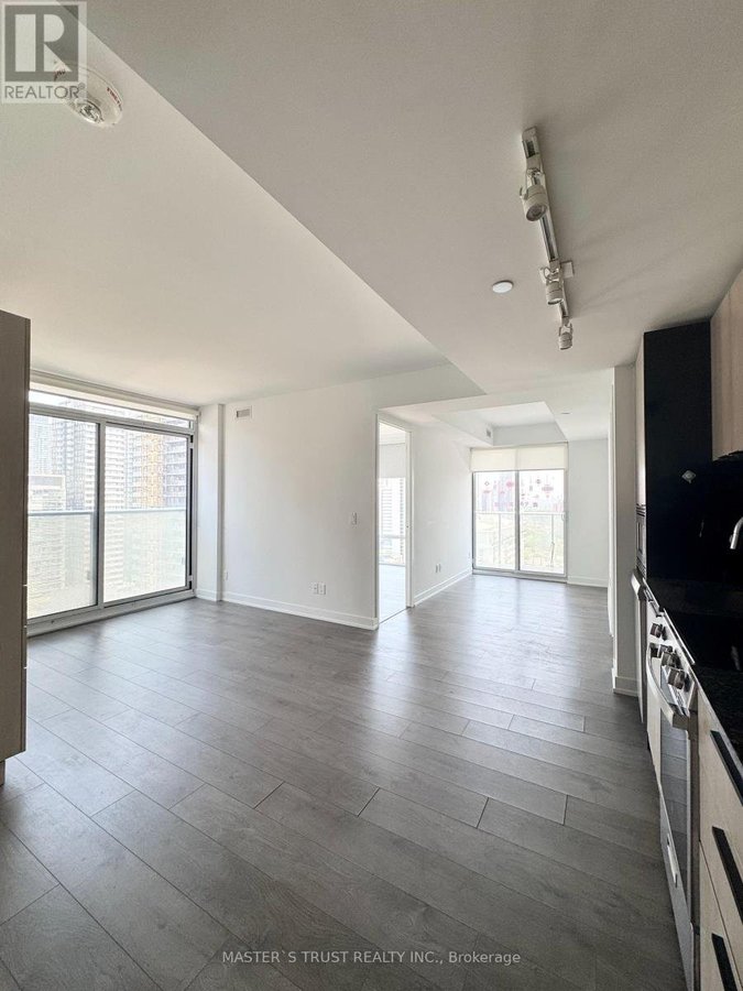 1905 - 501 YONGE STREET - Photo 3