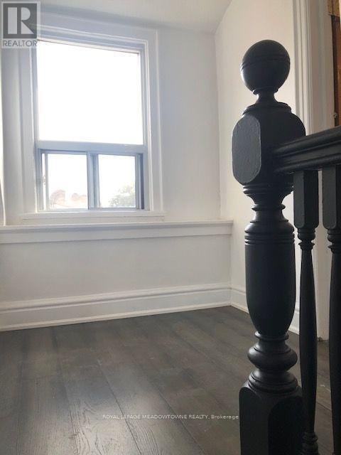 UPPER - 1211 COLLEGE STREET - Photo 24