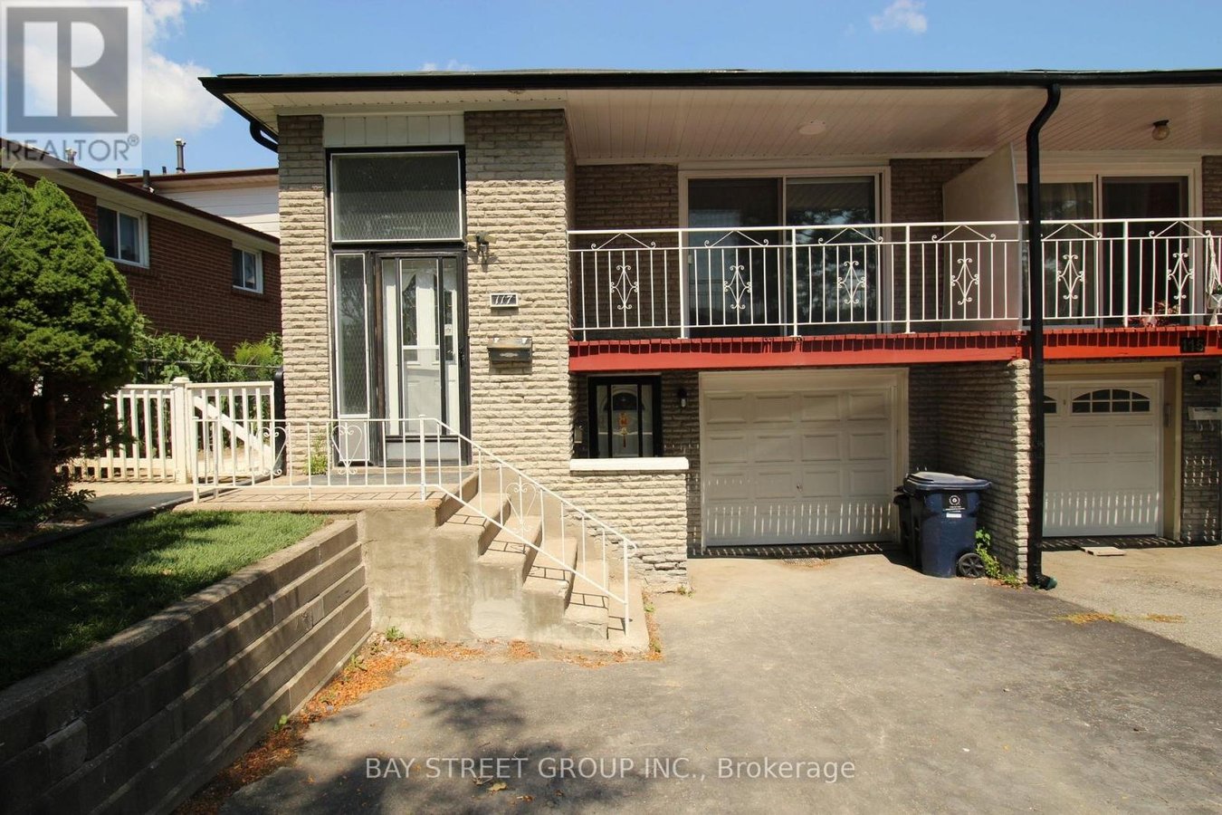 MAIN FLOOR - 117 PINDAR CRESCENT - Photo 3