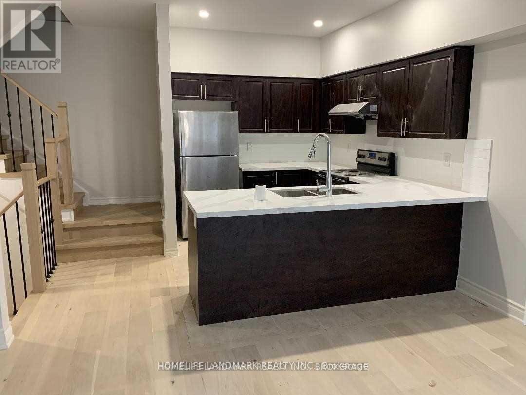12 - 8 EATON PARK LANE - Photo 4