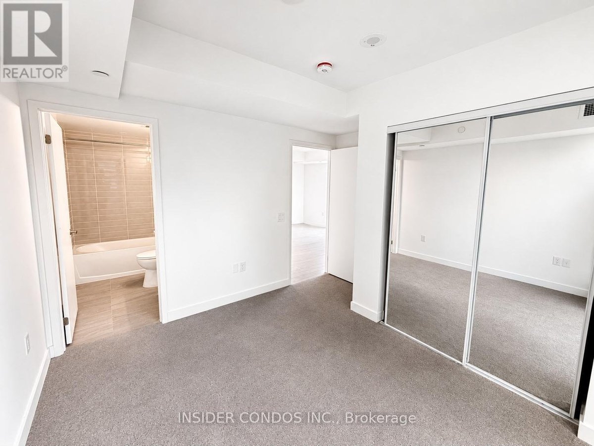504 - 4010 EGLINTON AVENUE W - Photo 17