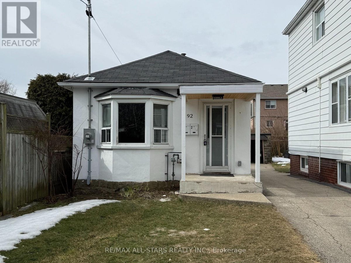 2 - 92 THIRTY NINTH STREET - Photo 1