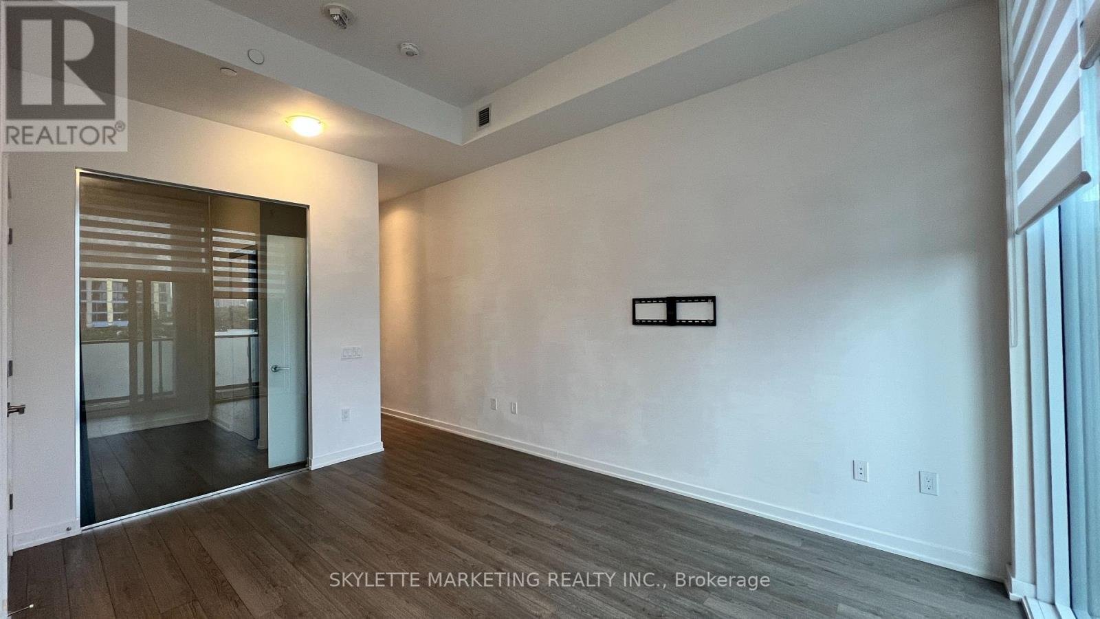 425 - 50 POWER STREET - Photo 8