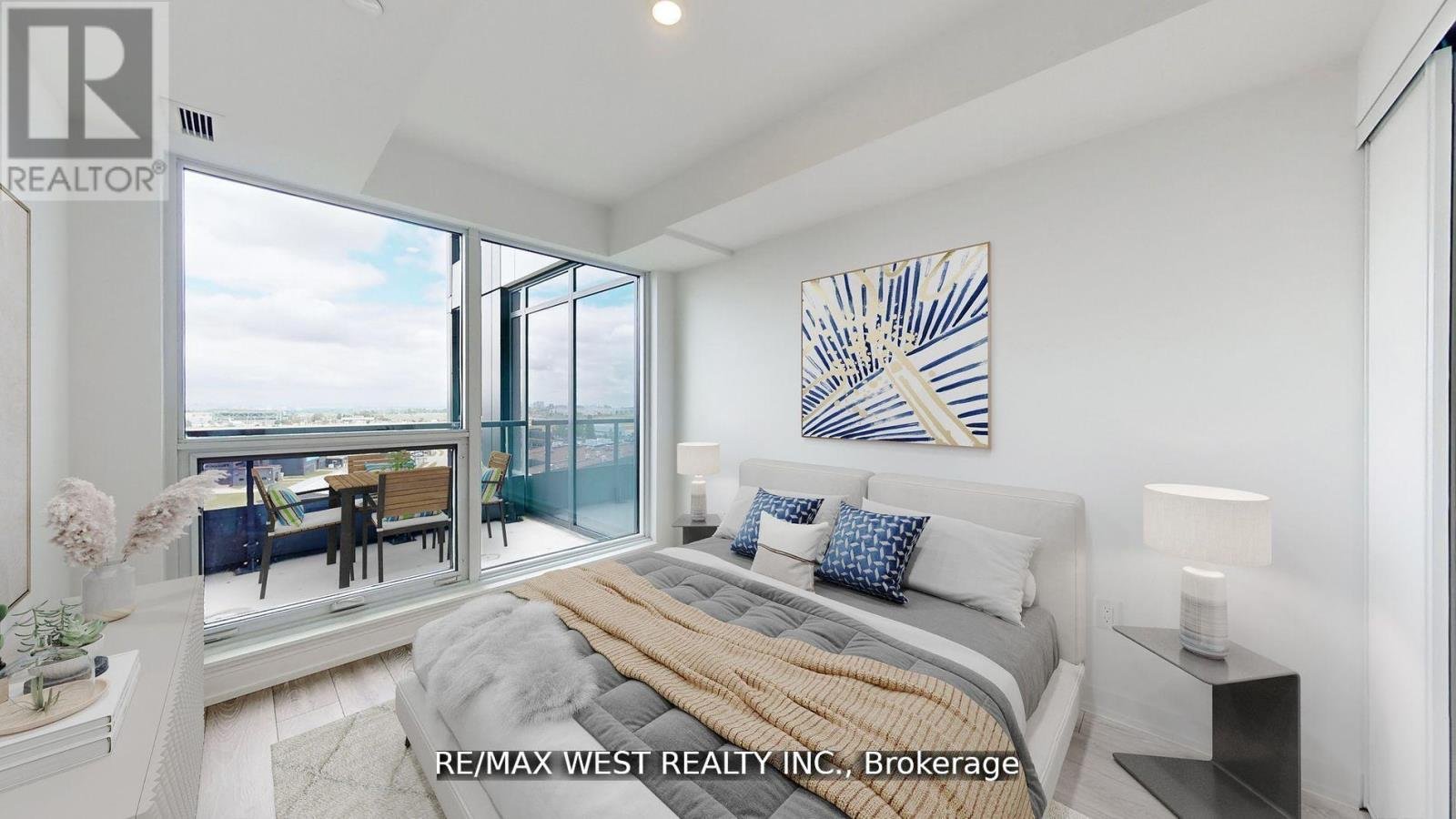 1023 - 1100 SHEPPARD AVENUE W - Photo 8