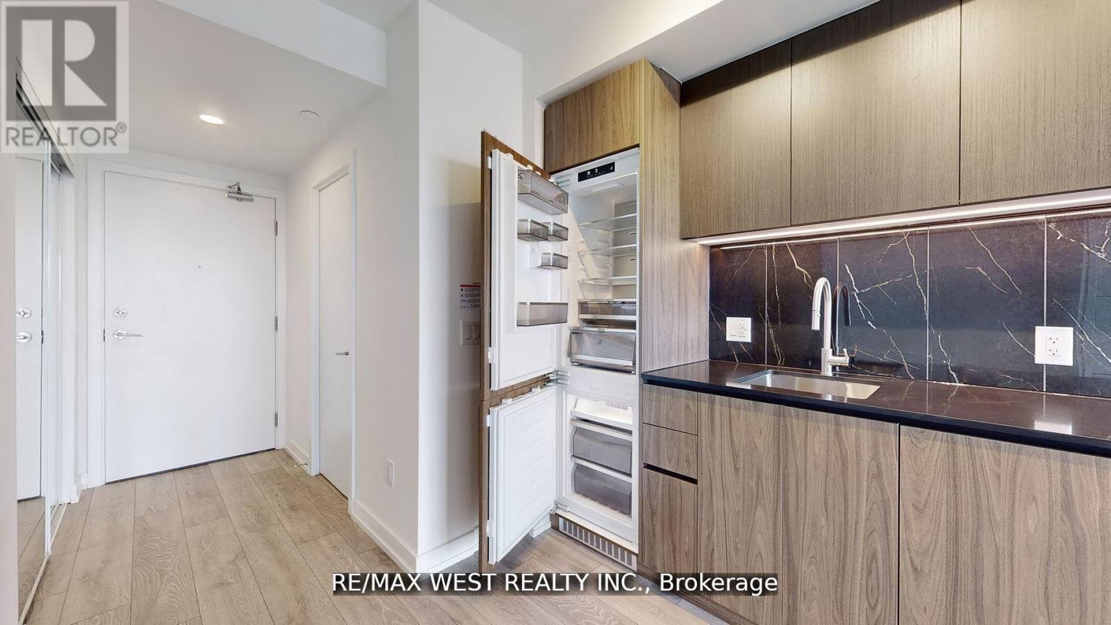 1023 - 1100 SHEPPARD AVENUE W - Photo 15