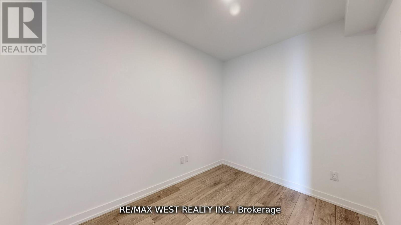 1023 - 1100 SHEPPARD AVENUE W - Photo 27