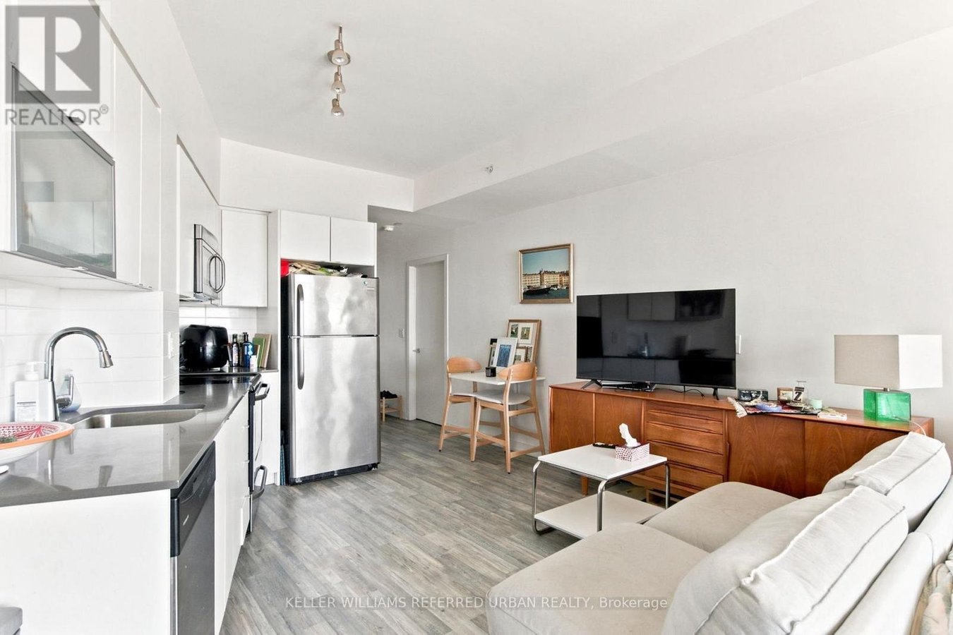 2608 - 150 EAST LIBERTY STREET - Photo 8