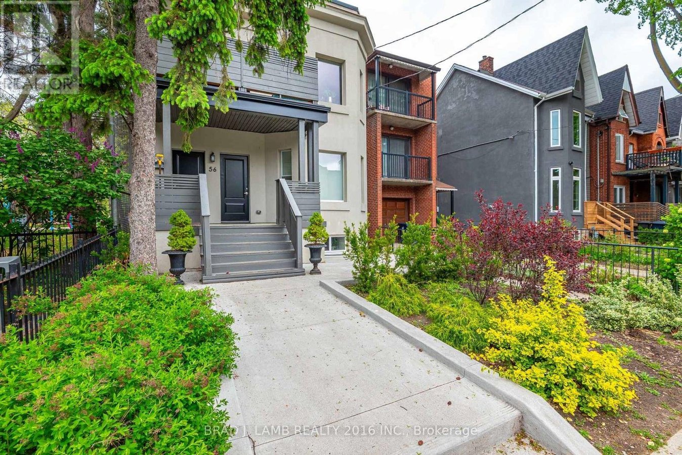 2 - 56 WRIGHT AVENUE - Photo 2