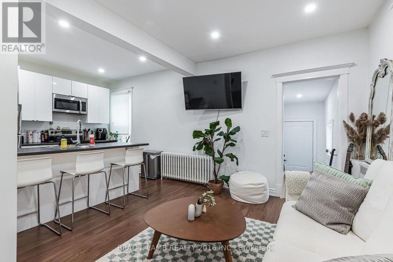 2 - 56 WRIGHT AVENUE - Photo 7