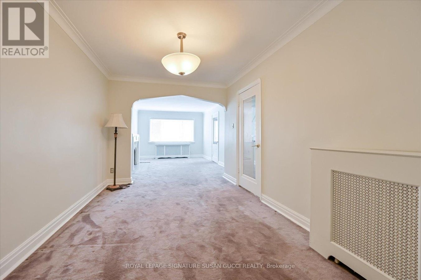 MAIN - 32 MARILYN CRESCENT - Photo 8