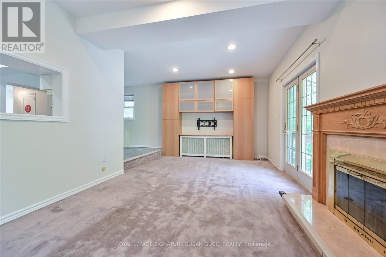 MAIN - 32 MARILYN CRESCENT - Photo 11