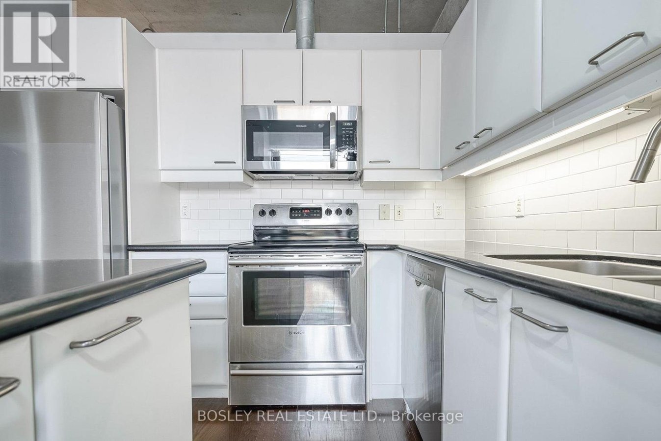 311 - 955 QUEEN STREET W - Photo 18