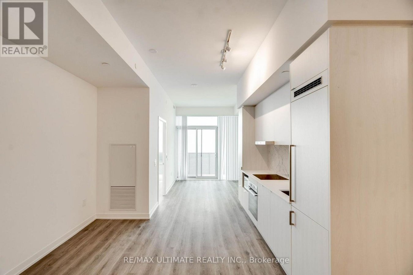 5908 - 138 DOWNES STREET - Photo 7