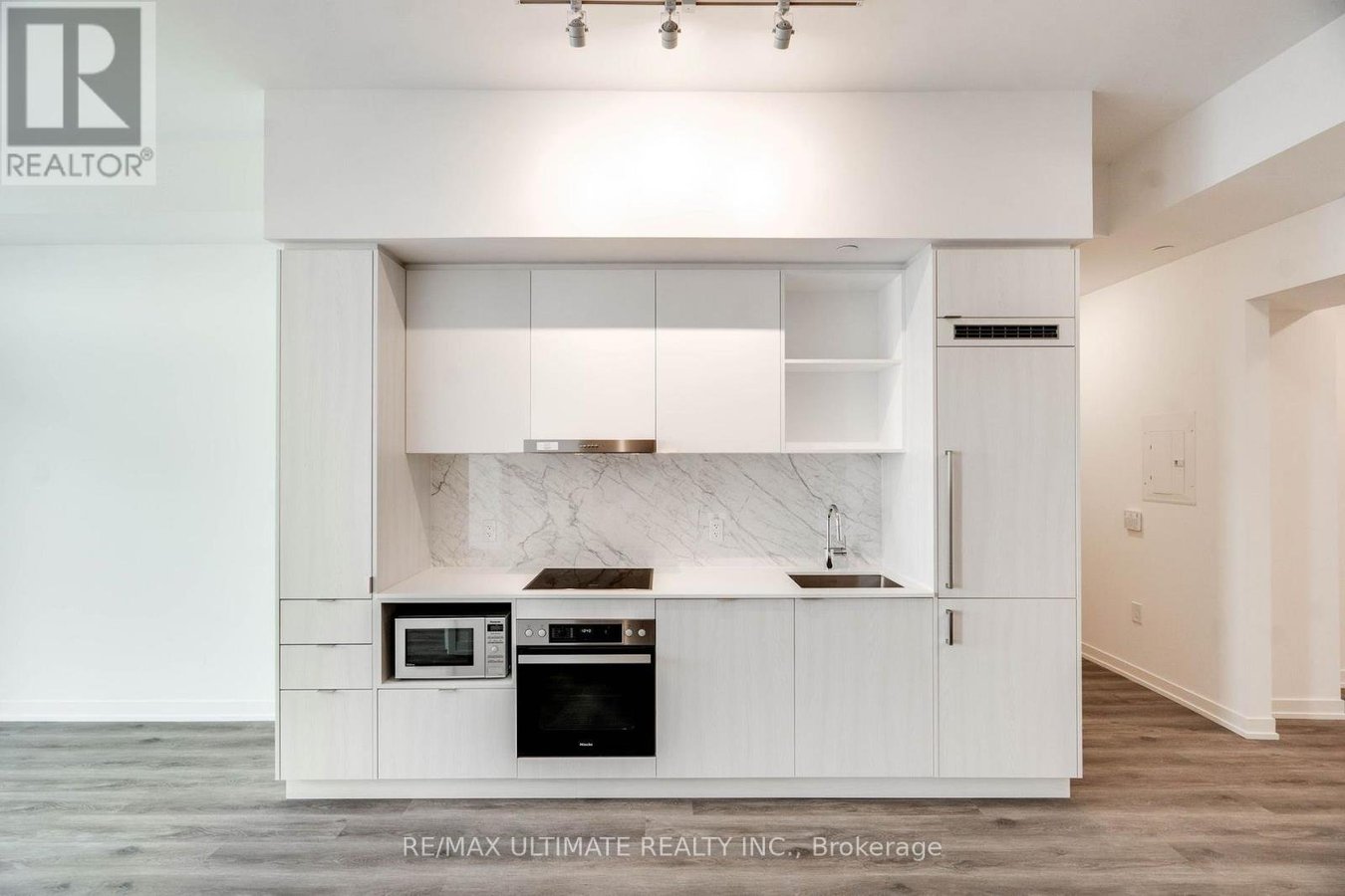 5908 - 138 DOWNES STREET - Photo 9