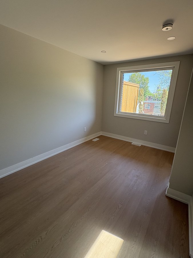 18 Crocker Avenue - Photo 4