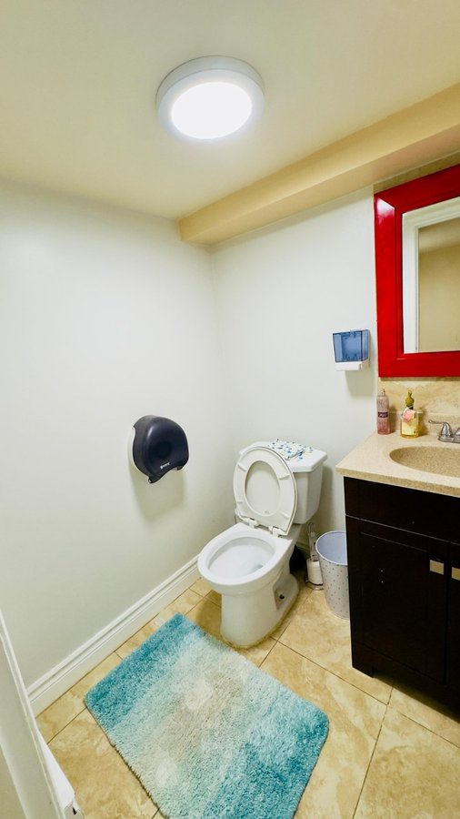 803 Danforth Avenue - Photo 9