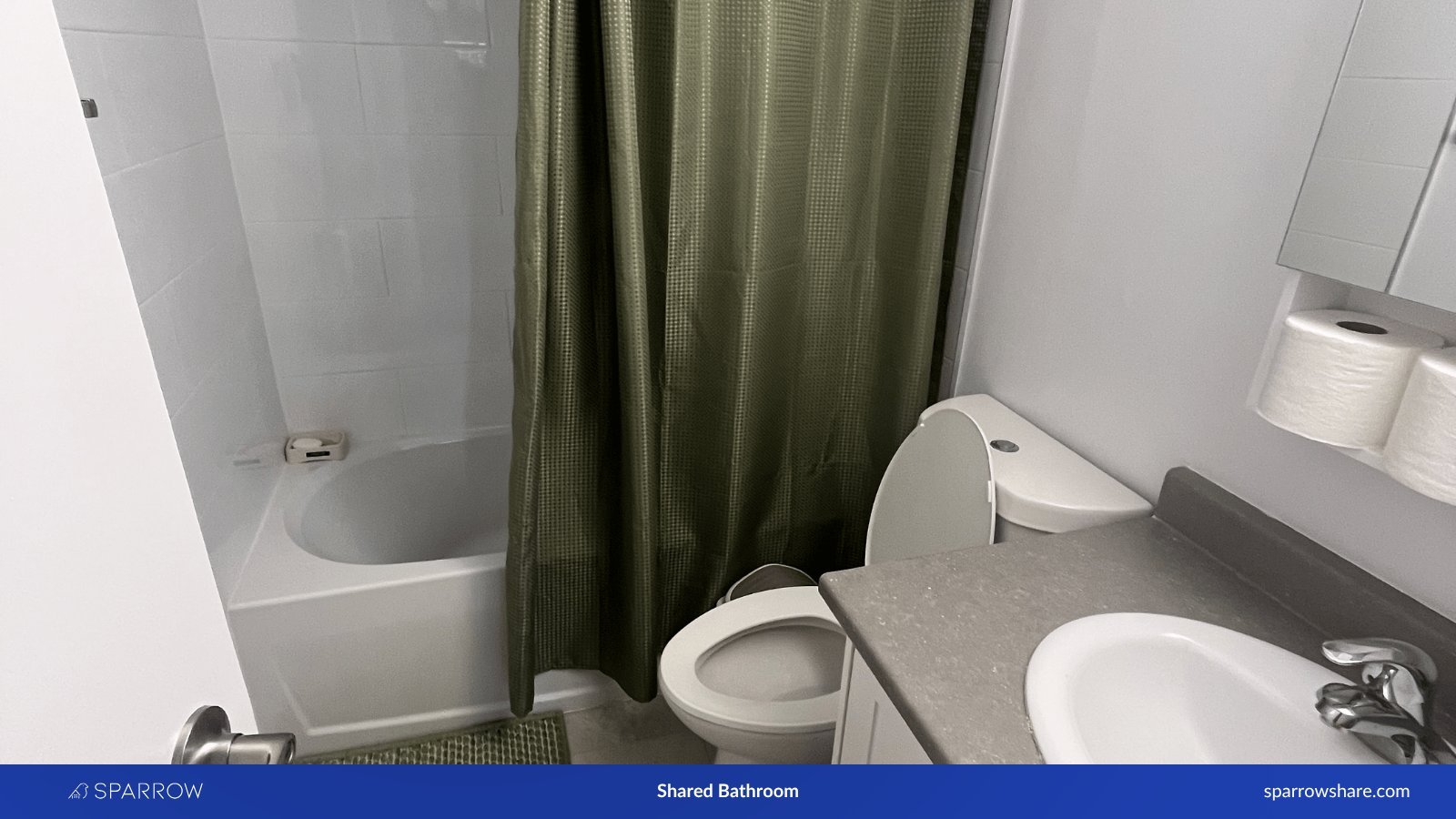 141 Davisville Avenue - Photo 4