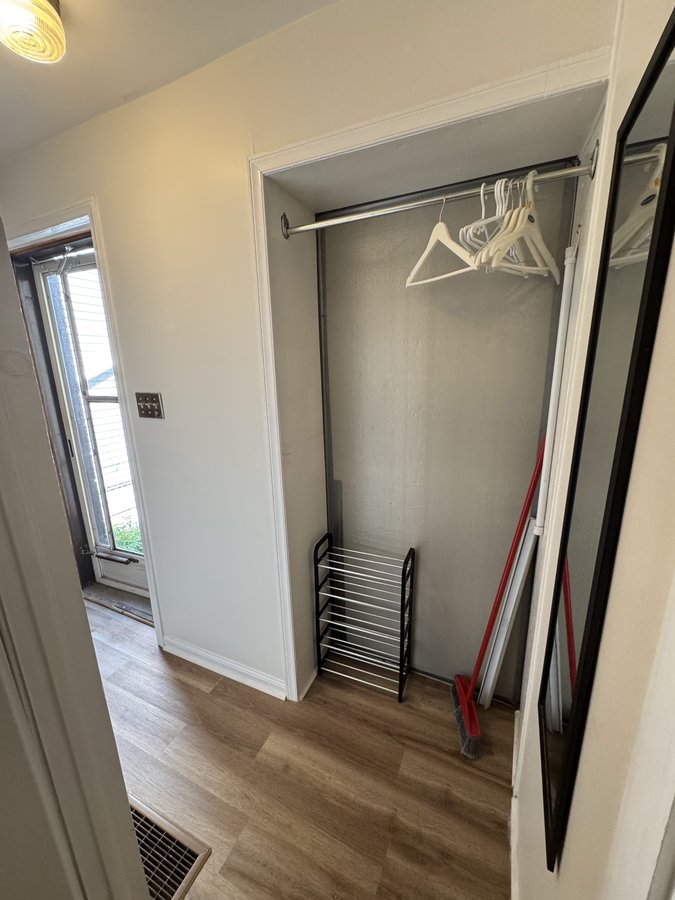 202 McCaul Street - Photo 4