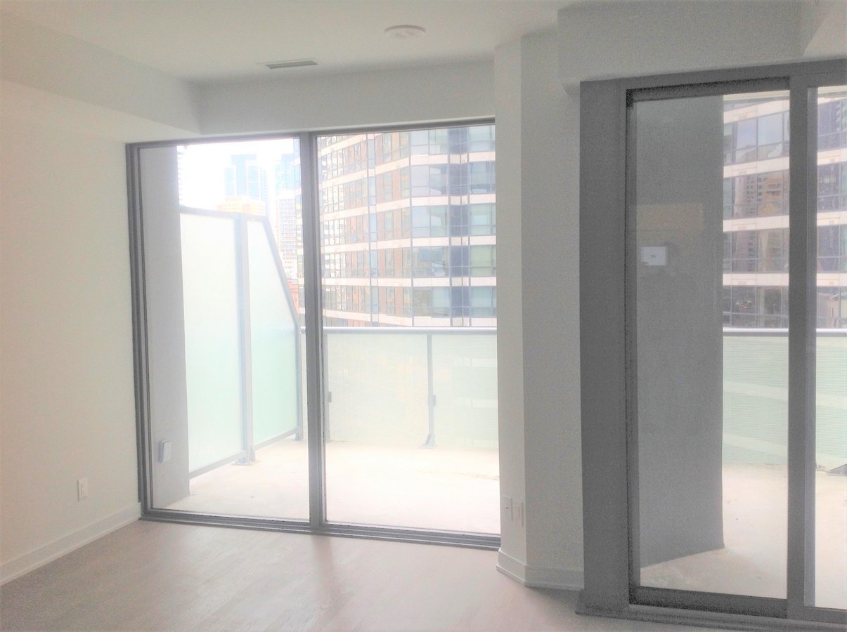 57 Saint Joseph Street - Photo 3