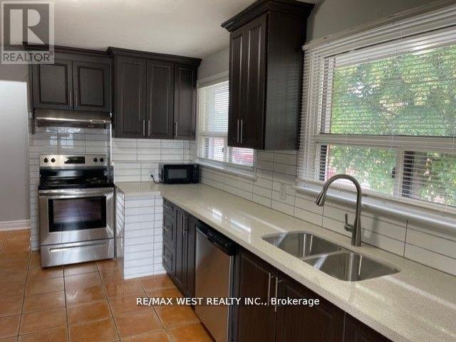 UPPER - 3165 WESTON ROAD - Photo 4