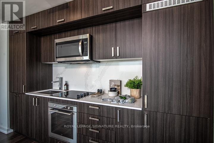 2509 - 18 ERSKINE AVENUE - Photo 4