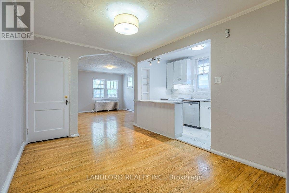 UPPER - 20 ACACIA ROAD - Photo 12
