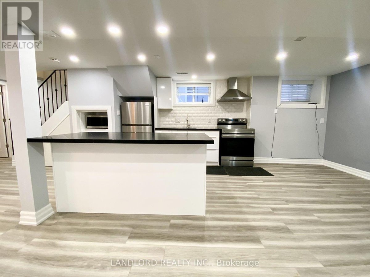 BSMT - 1001 COSBURN AVENUE - Photo 5