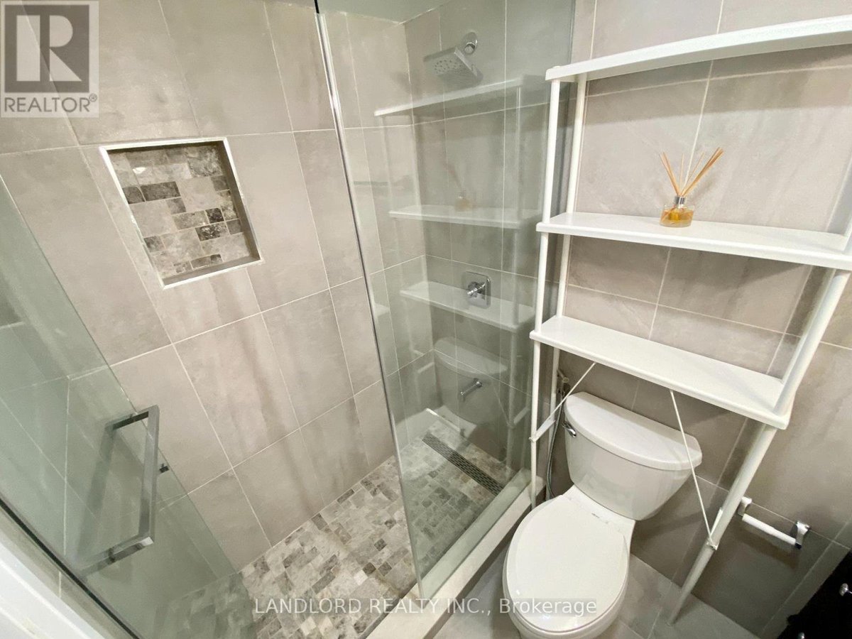 BSMT - 1001 COSBURN AVENUE - Photo 13