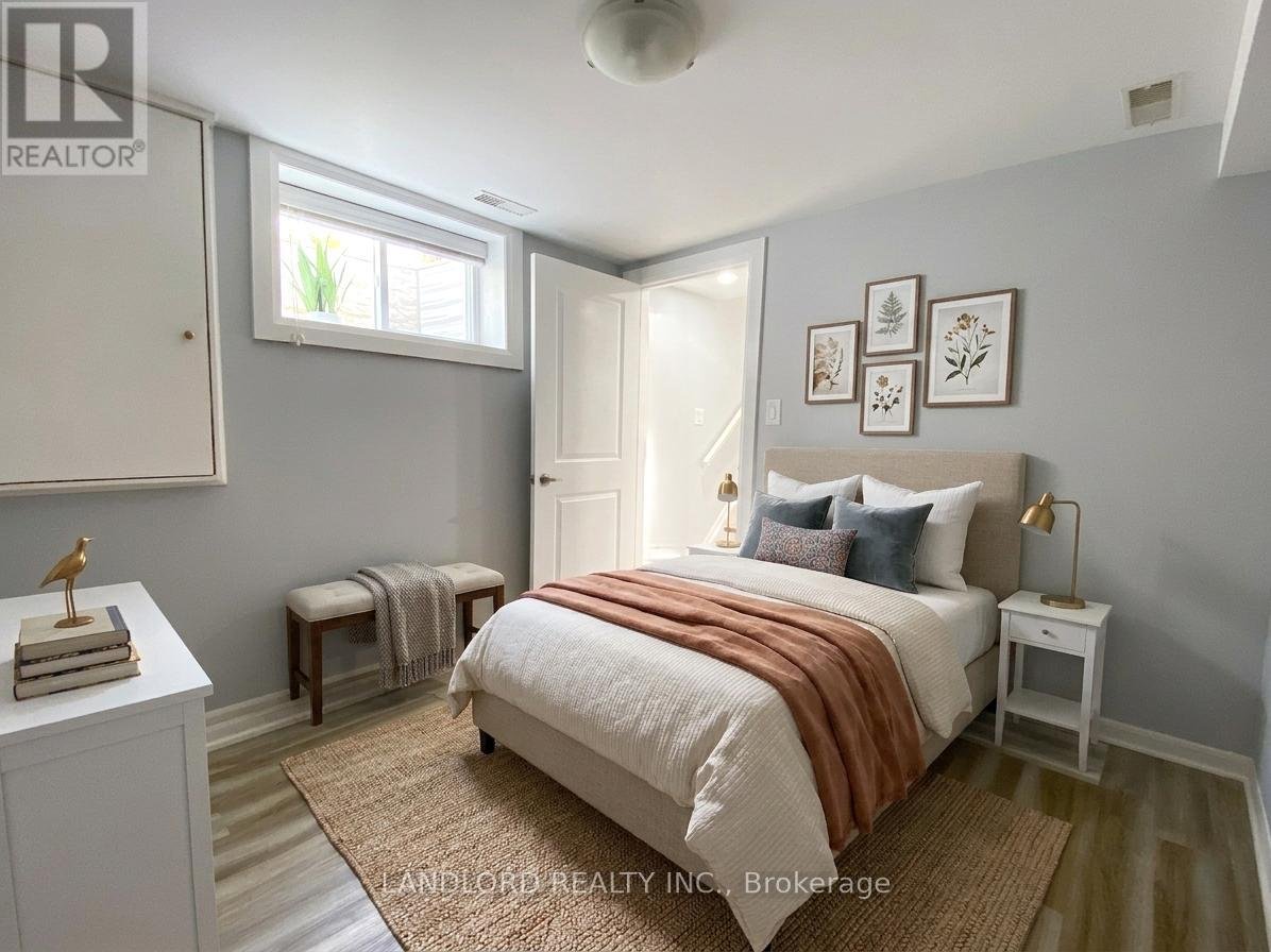 BSMT - 1001 COSBURN AVENUE - Photo 17