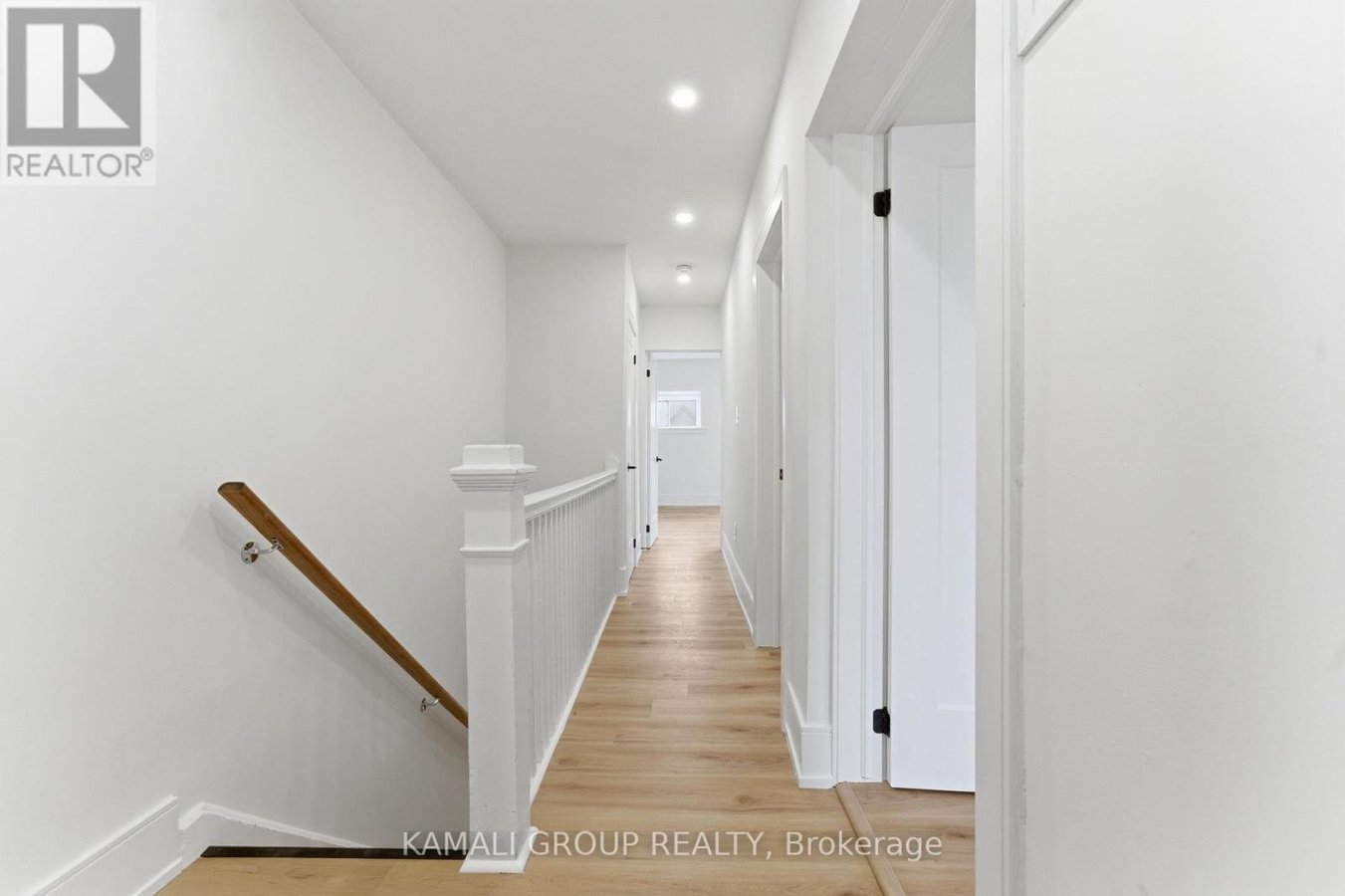 MAIN & UPPER - 154 WALLACE AVENUE - Photo 14