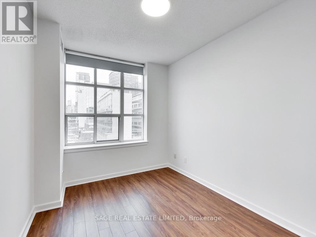 910 - 438 RICHMOND STREET W - Photo 19
