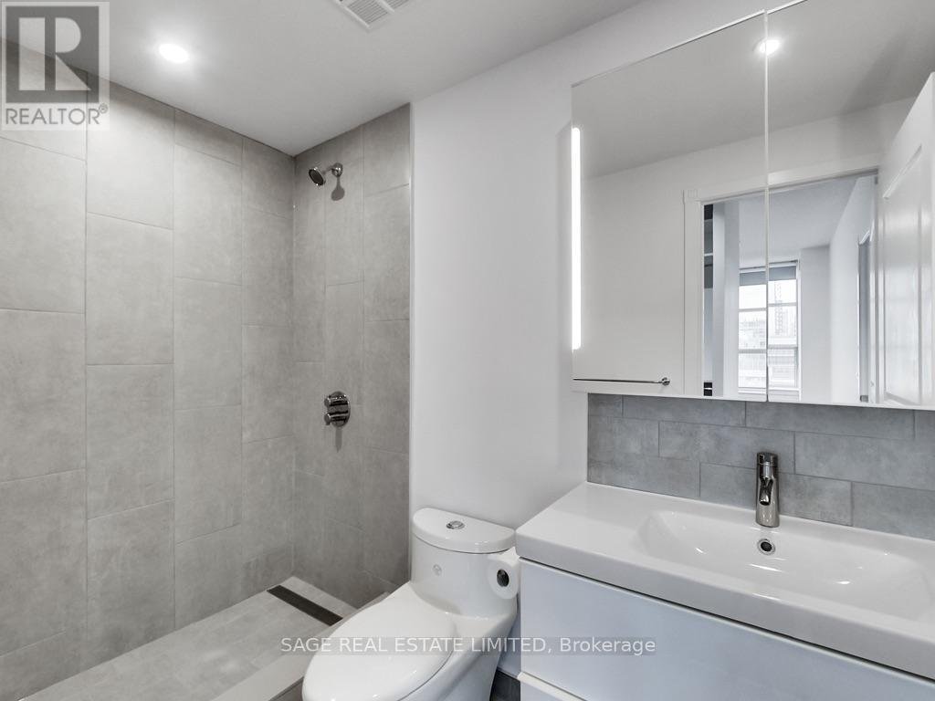 910 - 438 RICHMOND STREET W - Photo 21