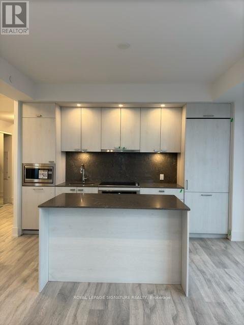 1404 - 10 INN ON THE PARK DRIVE - Photo 9
