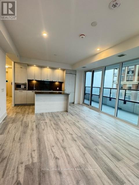 1404 - 10 INN ON THE PARK DRIVE - Photo 10