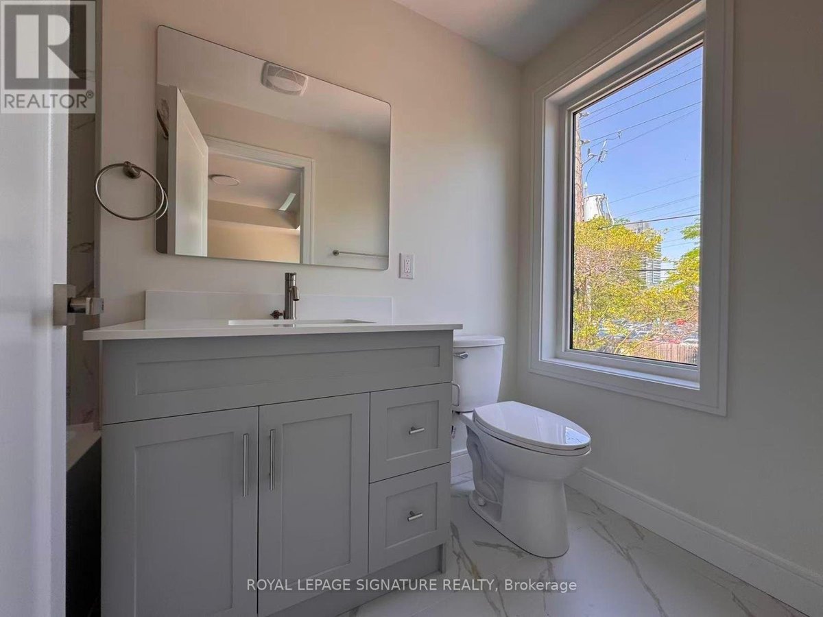 4 - 53 BISHOP AVENUE - Photo 2