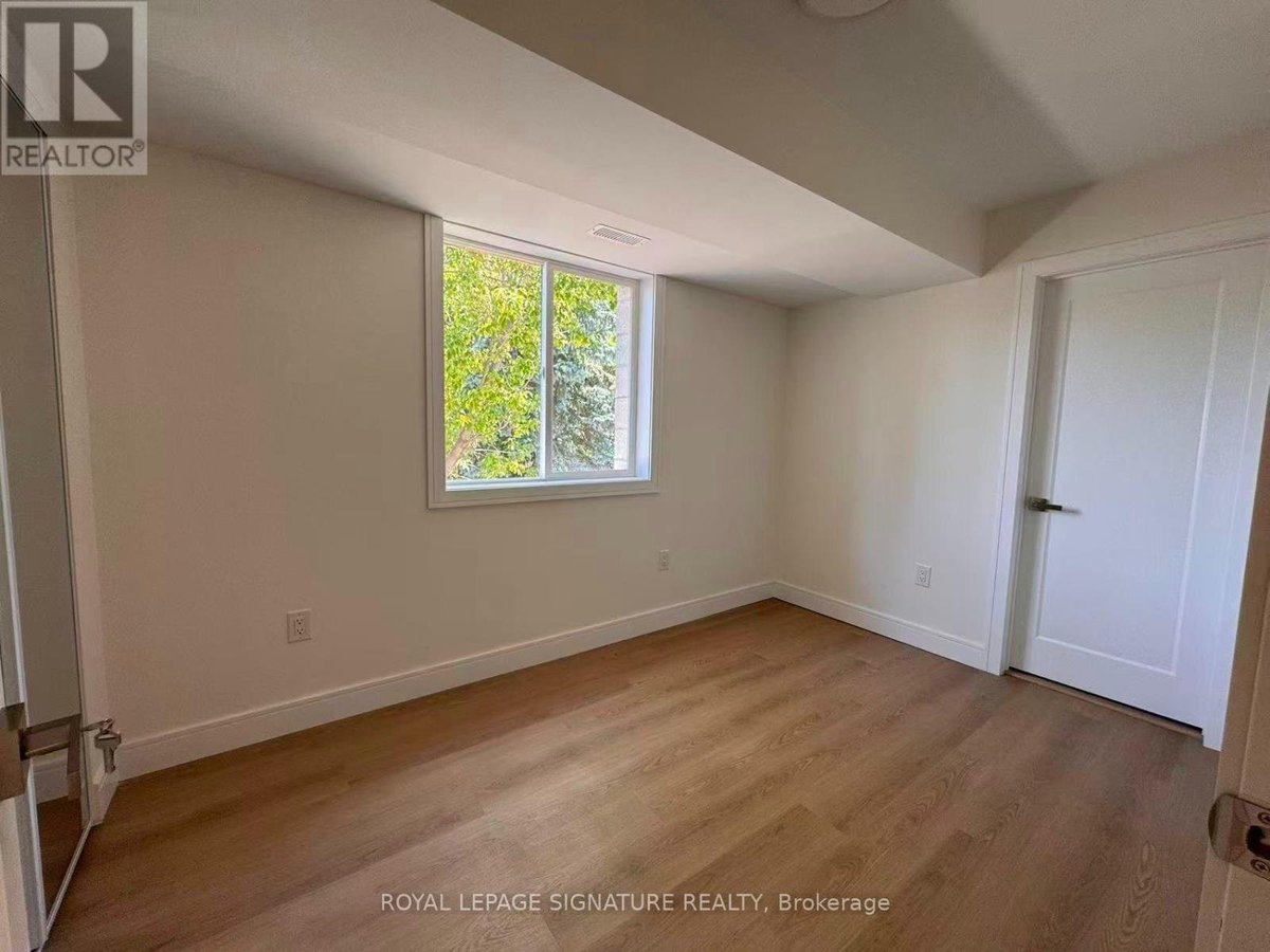 4 - 53 BISHOP AVENUE - Photo 4