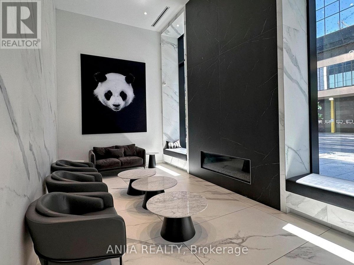 2711 - 20 EDWARD STREET - Photo 3