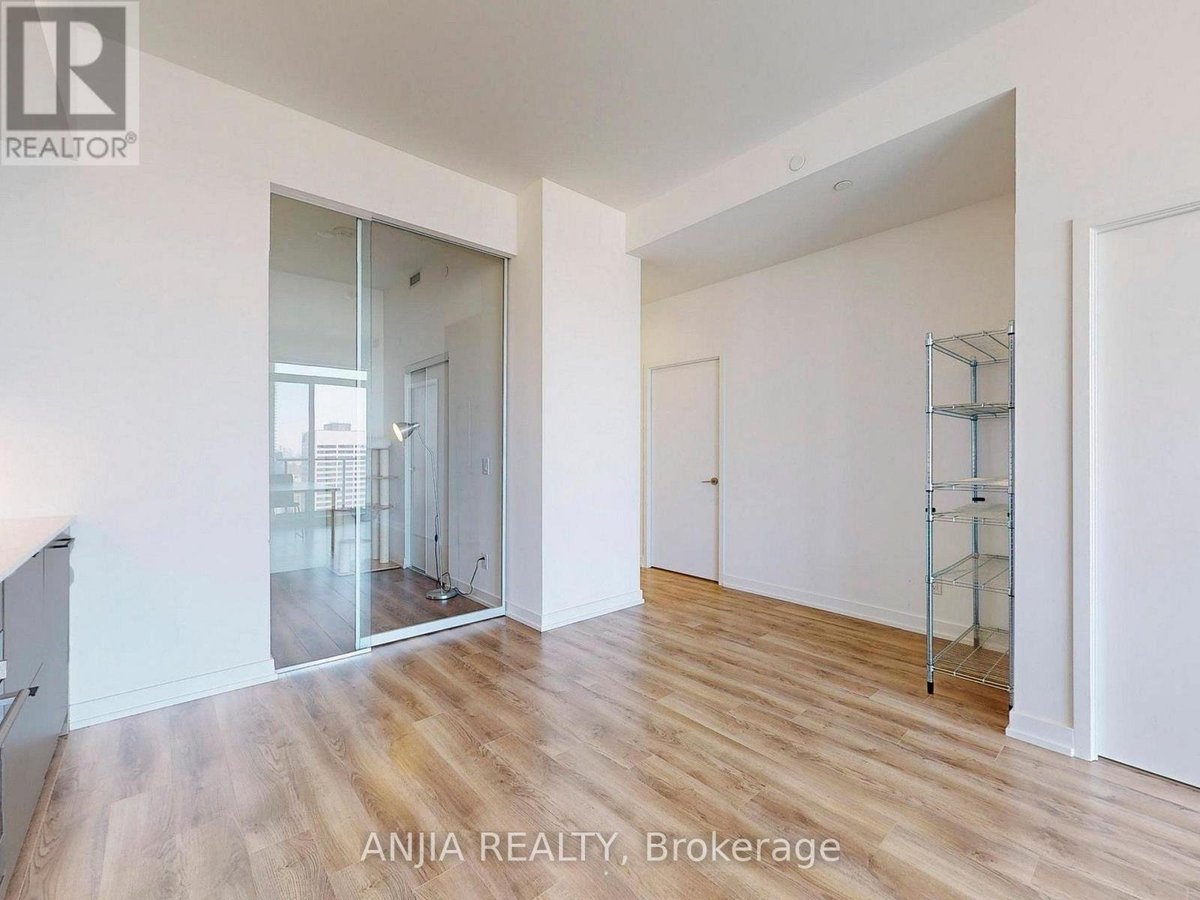 2711 - 20 EDWARD STREET - Photo 11