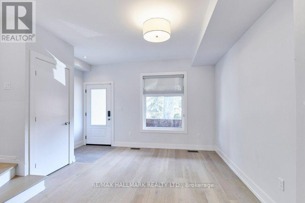 MAIN/UPPER - 38 SHUDELL AVENUE - Photo 3