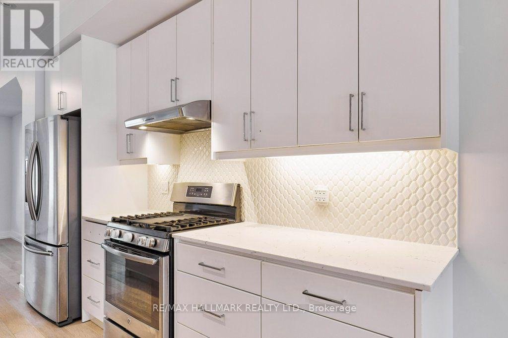 MAIN/UPPER - 38 SHUDELL AVENUE - Photo 11