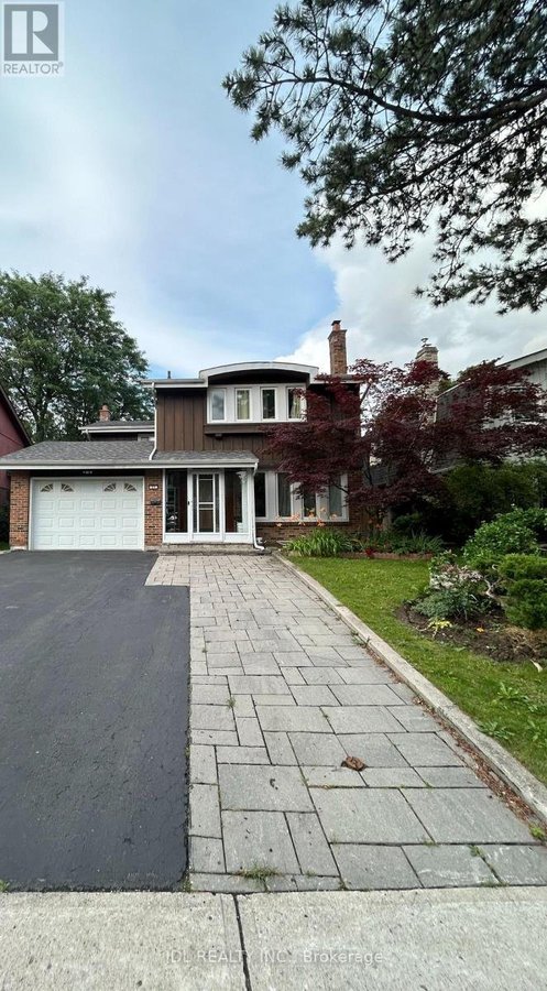THREE-BEDROOM BSMT - 27 MACKLINGATE CT COURT - Photo 1