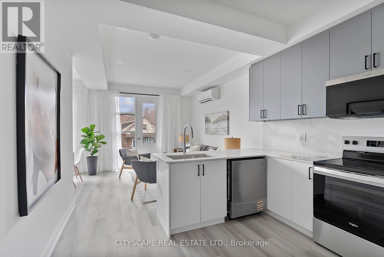 3 UPPER - 589 OAKWOOD AVENUE - Photo 4