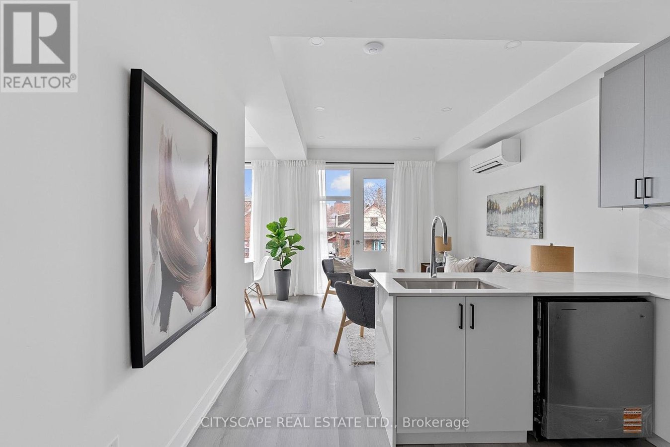 3 UPPER - 589 OAKWOOD AVENUE - Photo 5